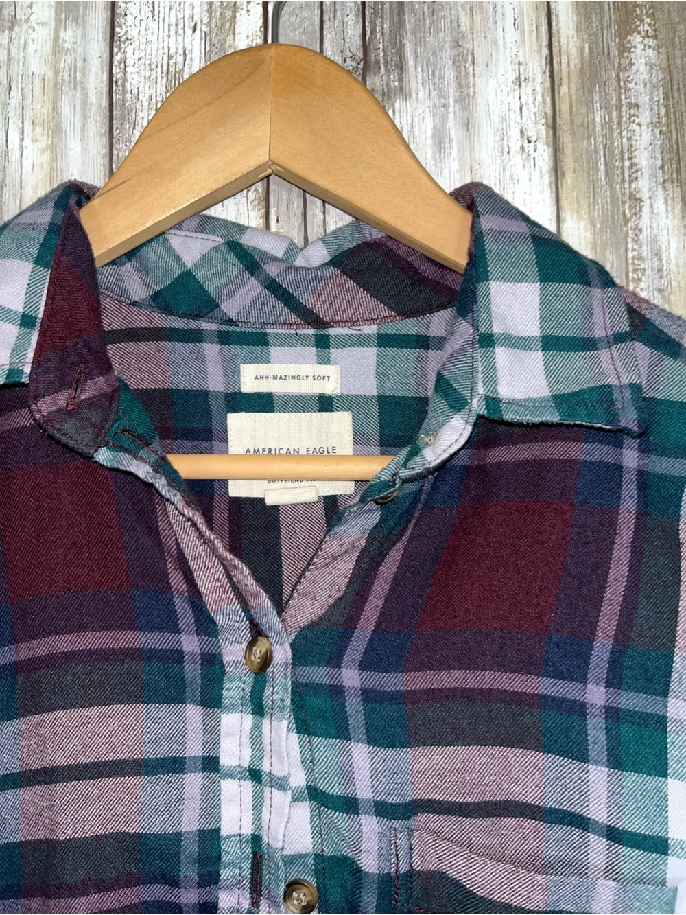 American Eagle Boyfriend Plaid Flannel Shirt XS Burgundy Green Button Down Top - Picture 2 of 6